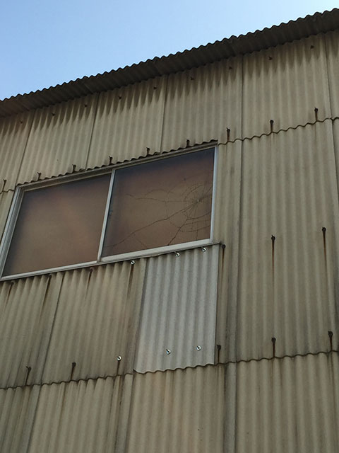 【一宮市中島通】のガラス修理