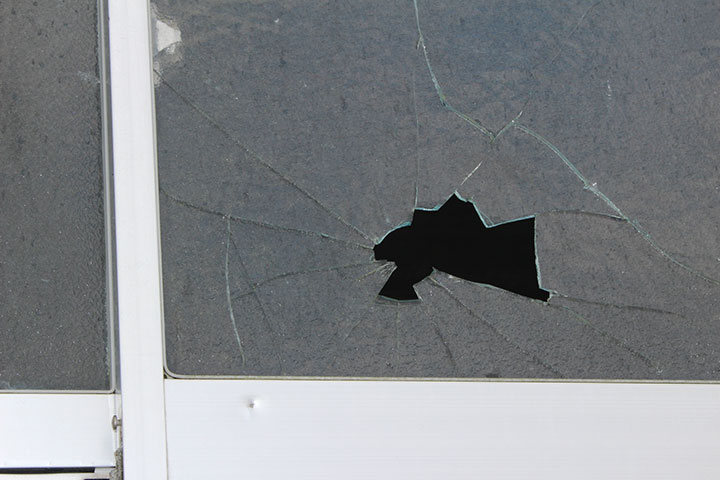 【春日井市神明町】のガラス修理