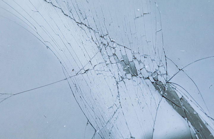 【府中市日鋼町】のガラス修理