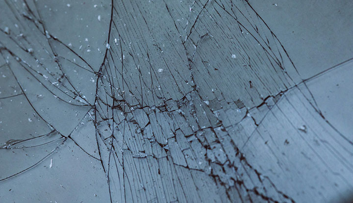 【春日井市梅ケ坪町】のガラス修理