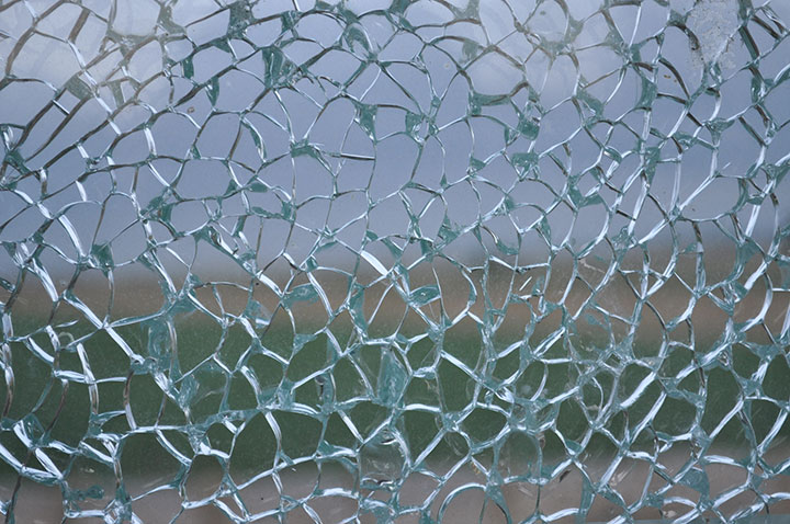 【藤沢市宮前】のガラス修理