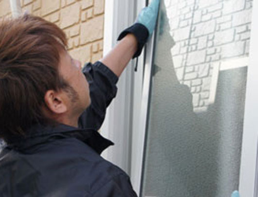 ガラス修理・交換作業